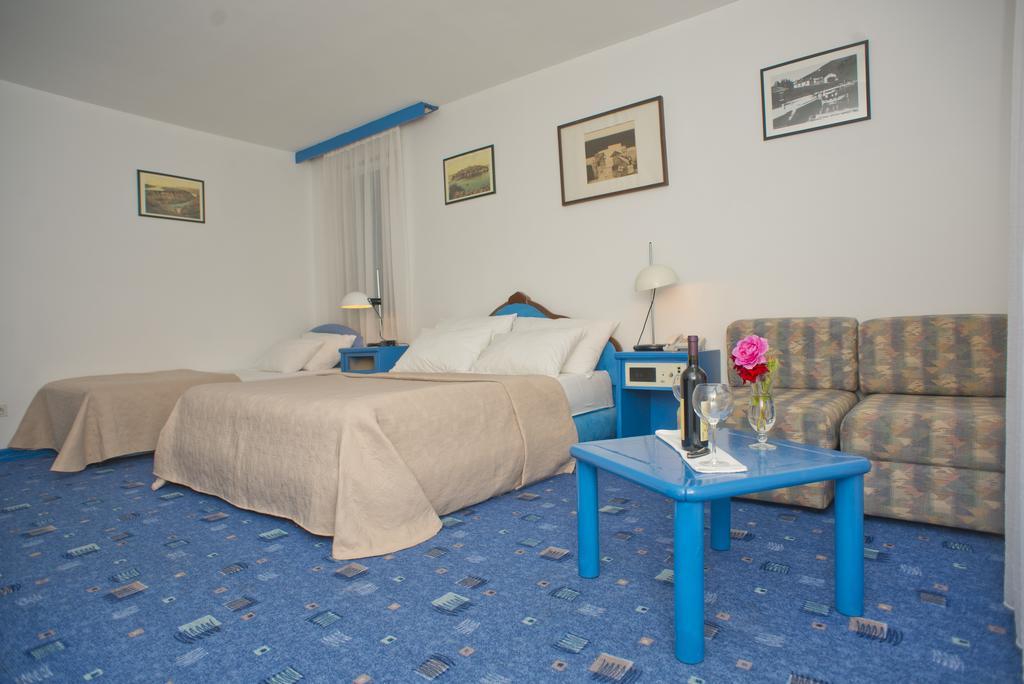 Hotel Mogren บุดวา ภายนอก รูปภาพ